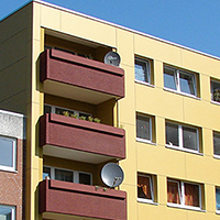 Energetische Sanierung und Neugestaltung mit Fassadentafeln in Springe